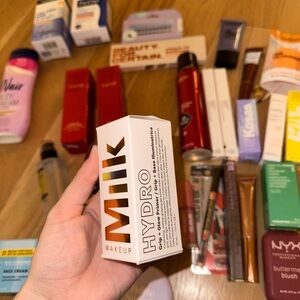 Milk Makeup Glow Primer
